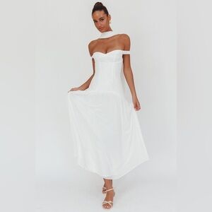 NWT ANGEL BIBA Kaycee Drop Waist Maxi Dress in White